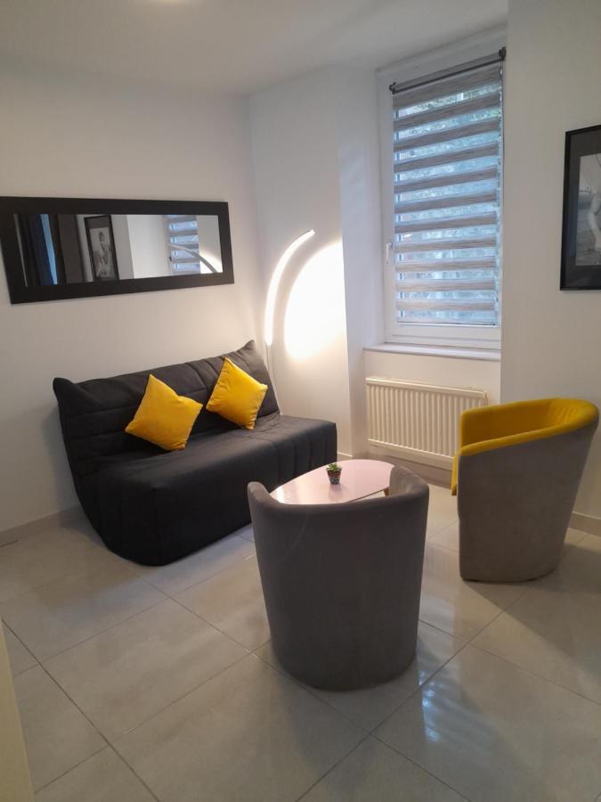 17, Face A La Gare Apartment Lannion Bagian luar foto
